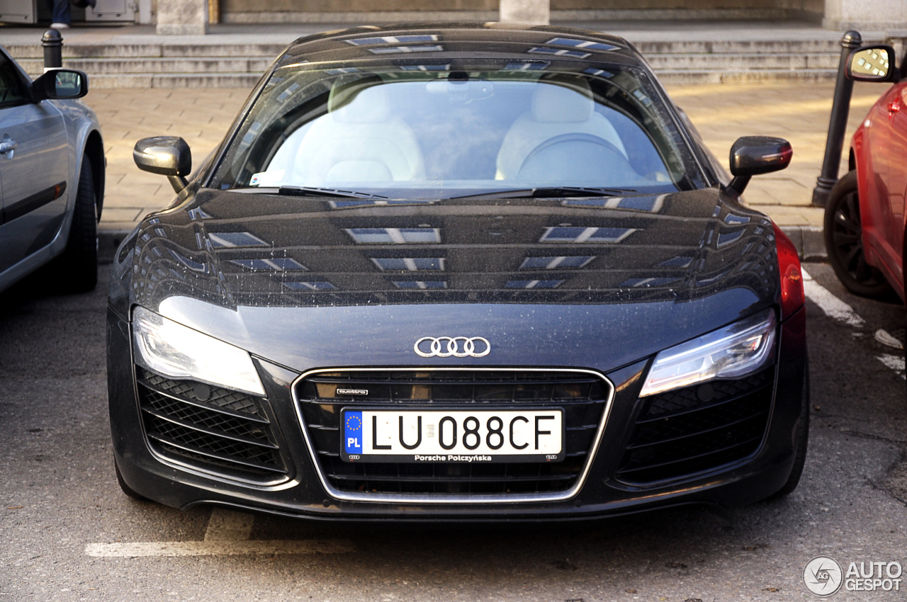 Audi R8 2013