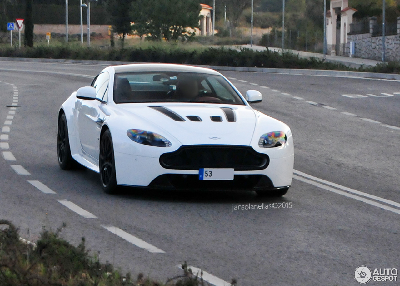 Aston Martin V12 Vantage S