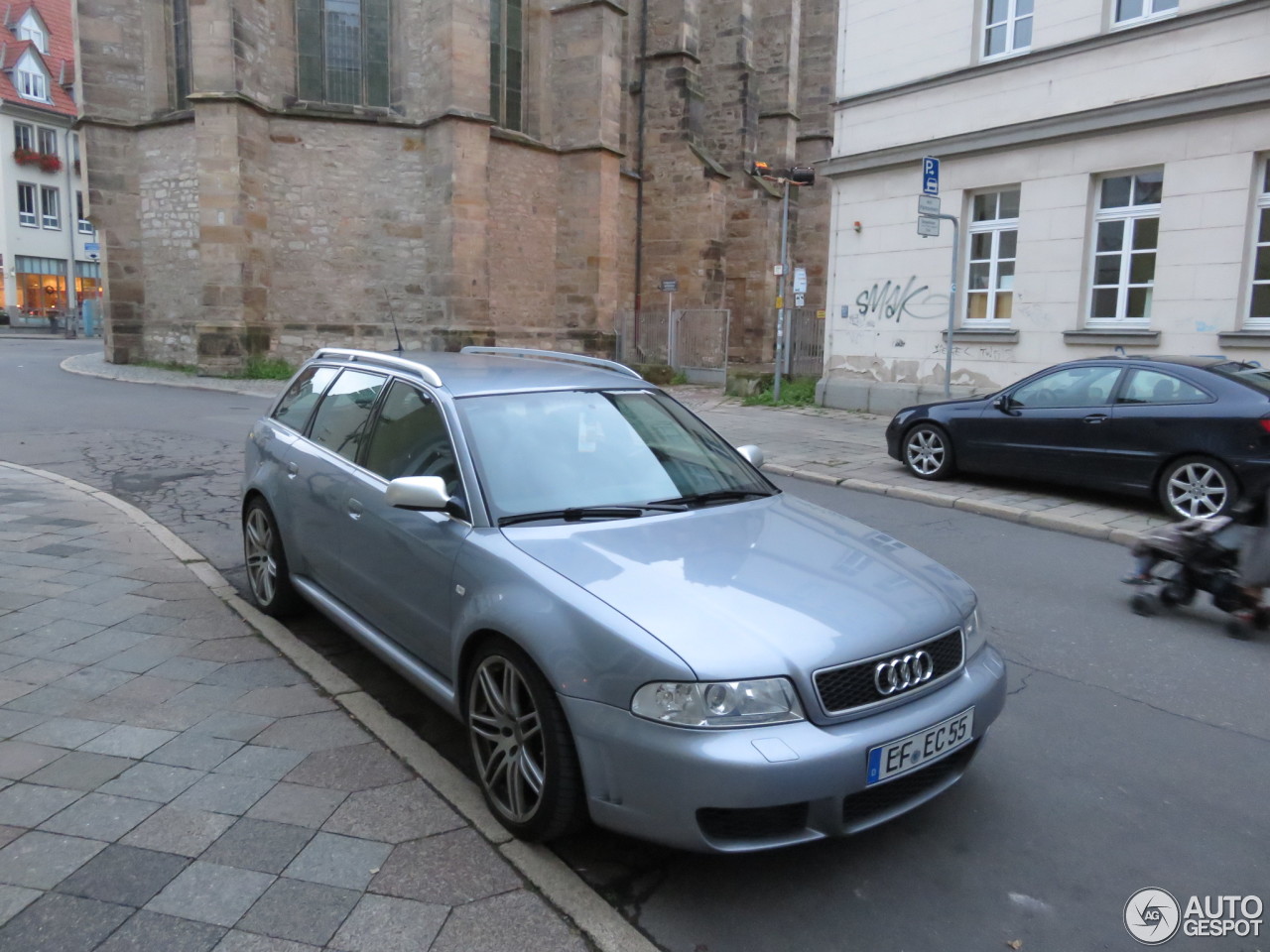 Audi RS4 Avant B5