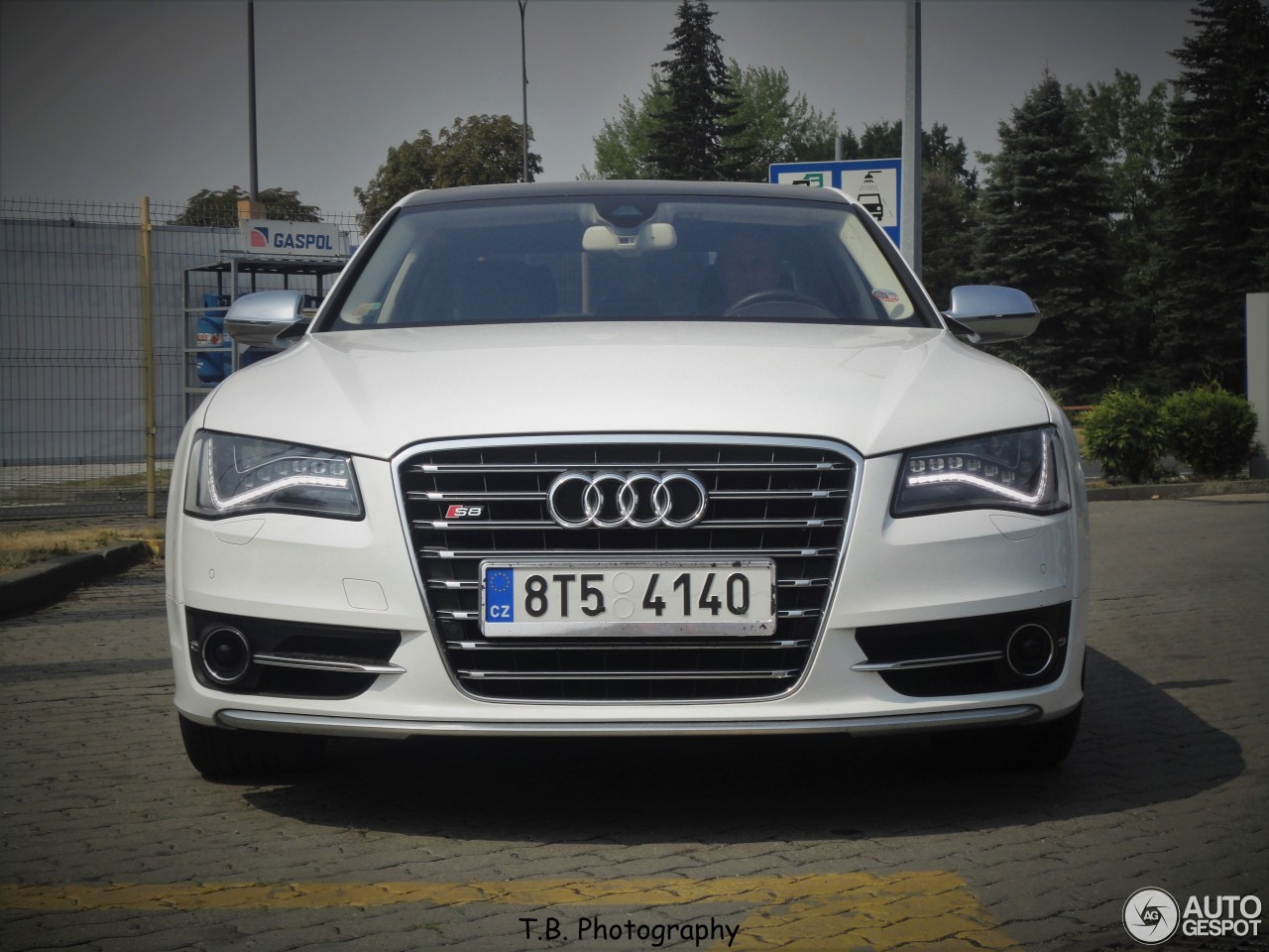 Audi S8 D4