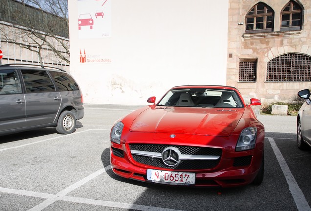 Mercedes-Benz SLS AMG Roadster