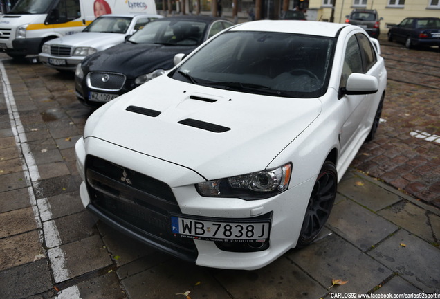 Mitsubishi Lancer Evolution X