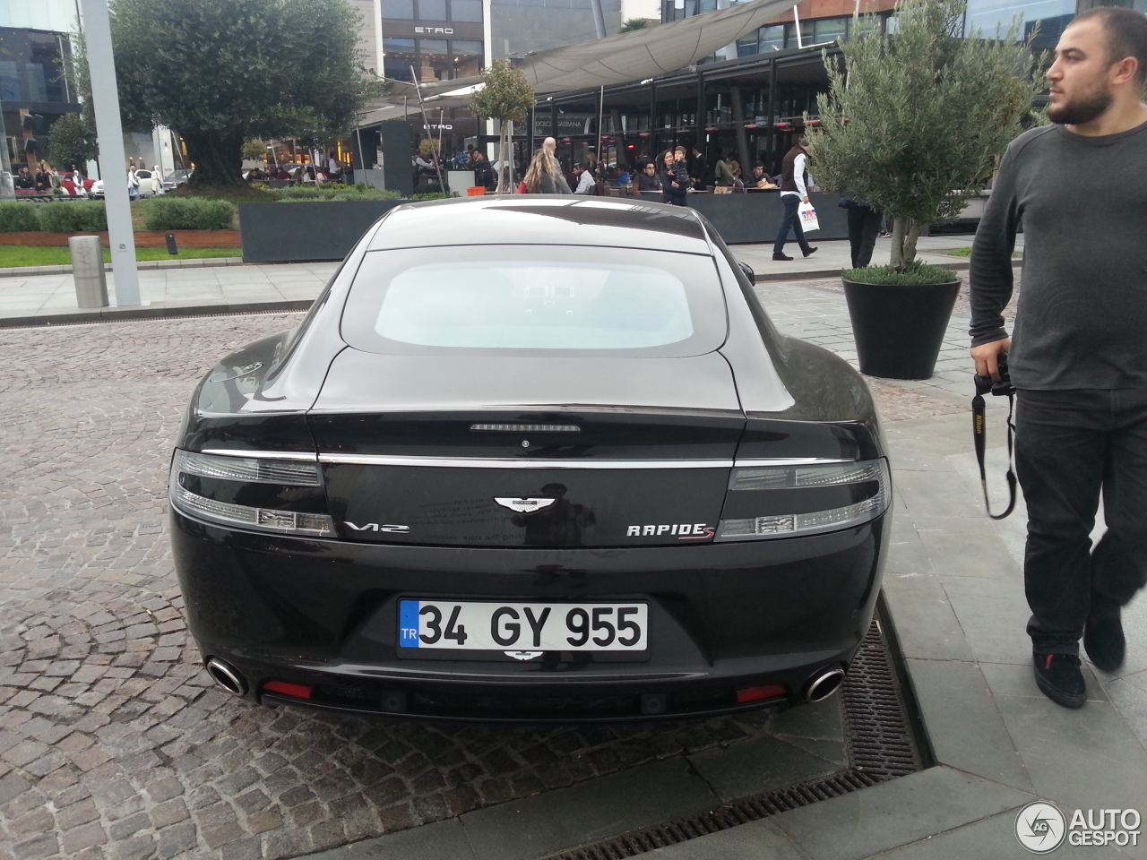 Aston Martin Rapide S