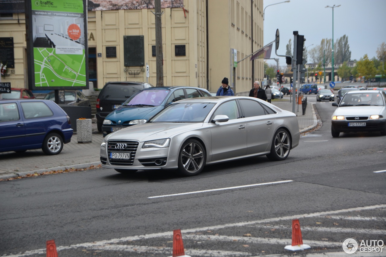 Audi S8 D4