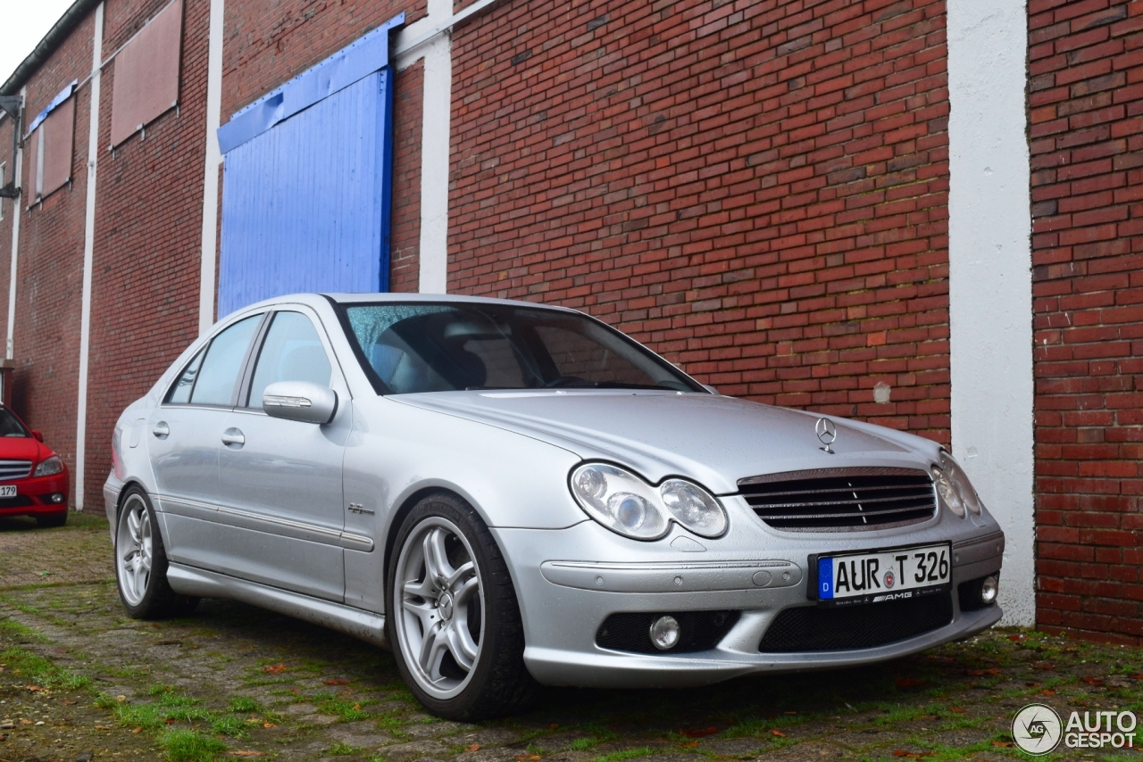 Mercedes-Benz C 55 AMG