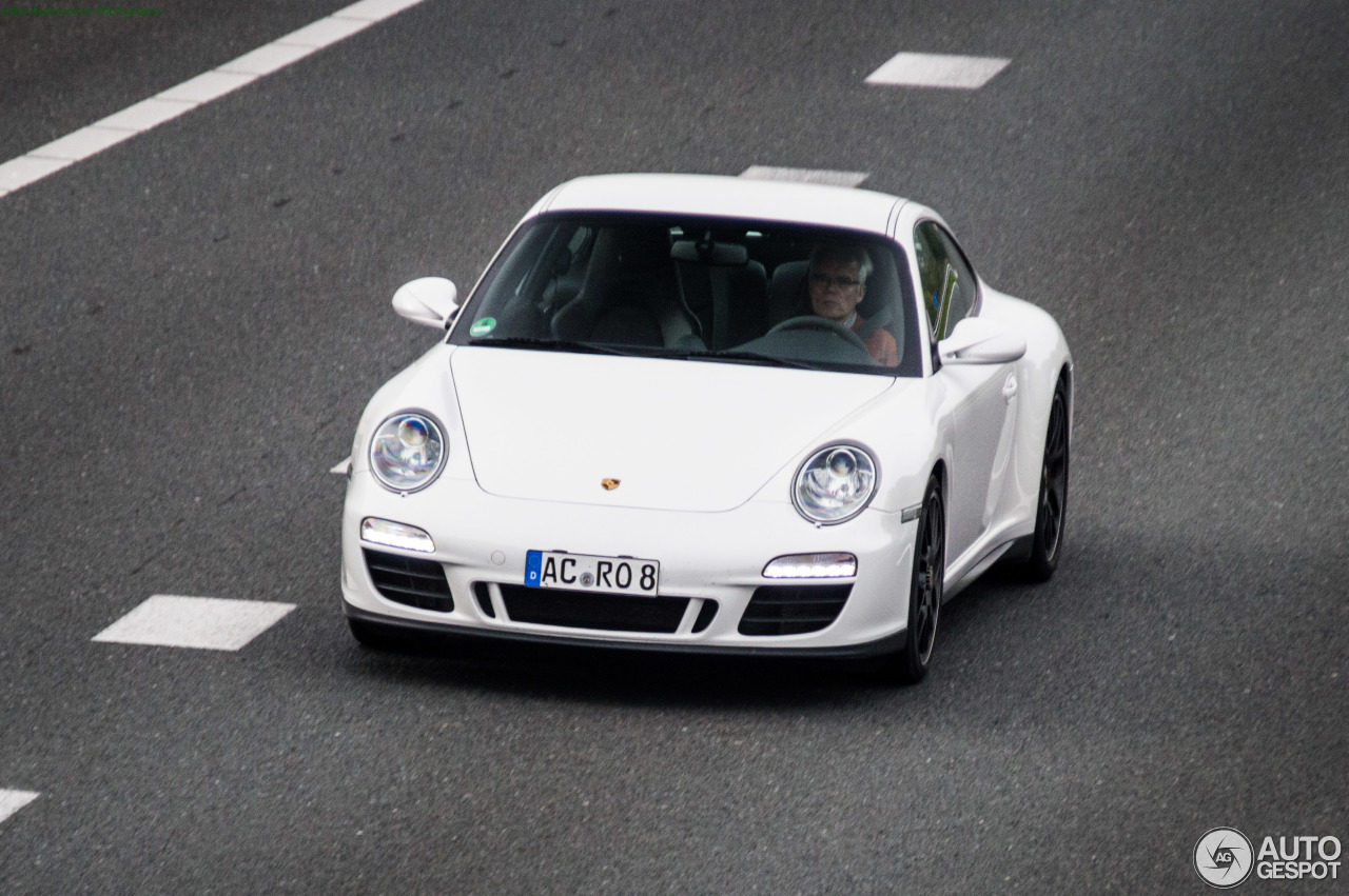 Porsche 997 Carrera GTS