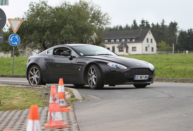 Aston Martin V8 Vantage