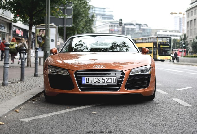 Audi R8 V10 Spyder 2013