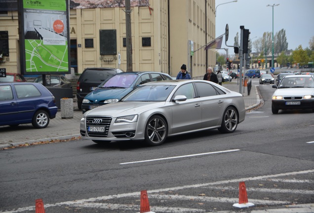 Audi S8 D4