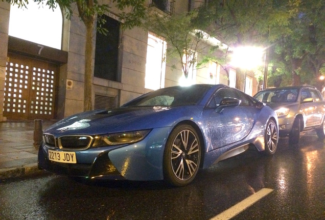 BMW i8