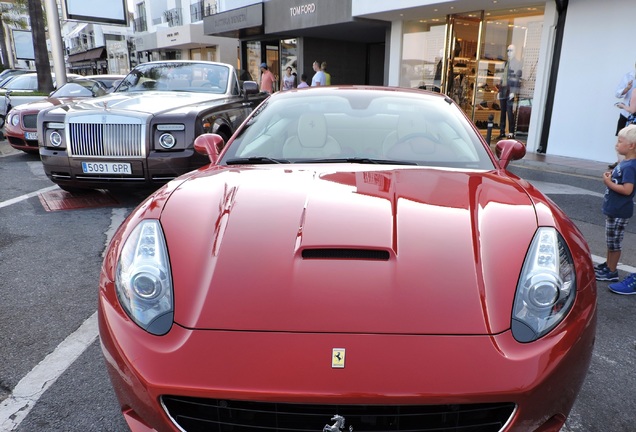 Ferrari California