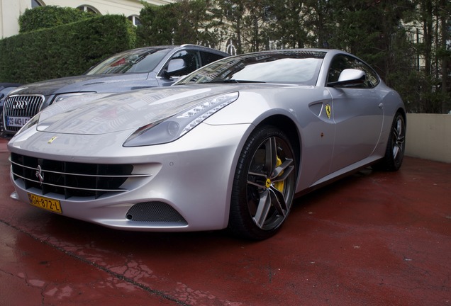 Ferrari FF