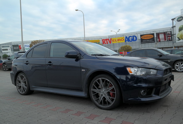 Mitsubishi Lancer Evolution X