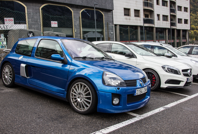 Renault Clio V6 Phase II