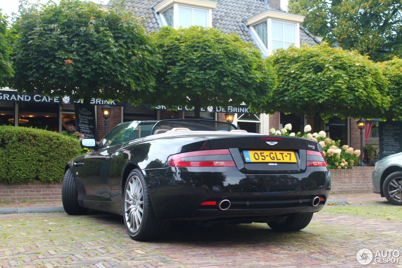 Aston Martin DB9 Volante