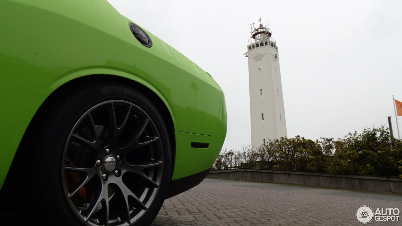 Dodge Challenger SRT 392 2015