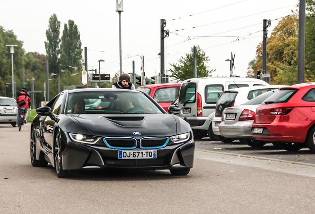 BMW i8