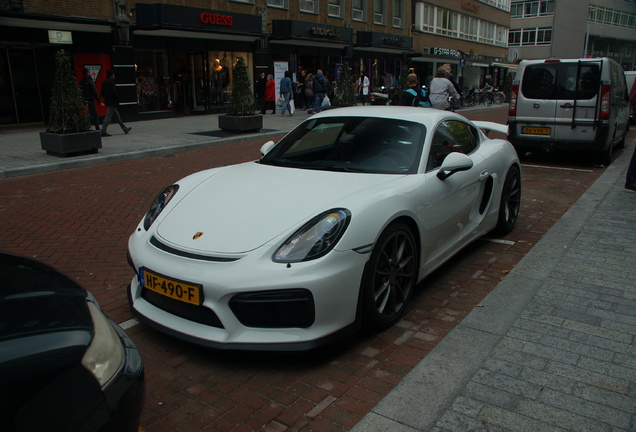 Porsche 981 Cayman GT4