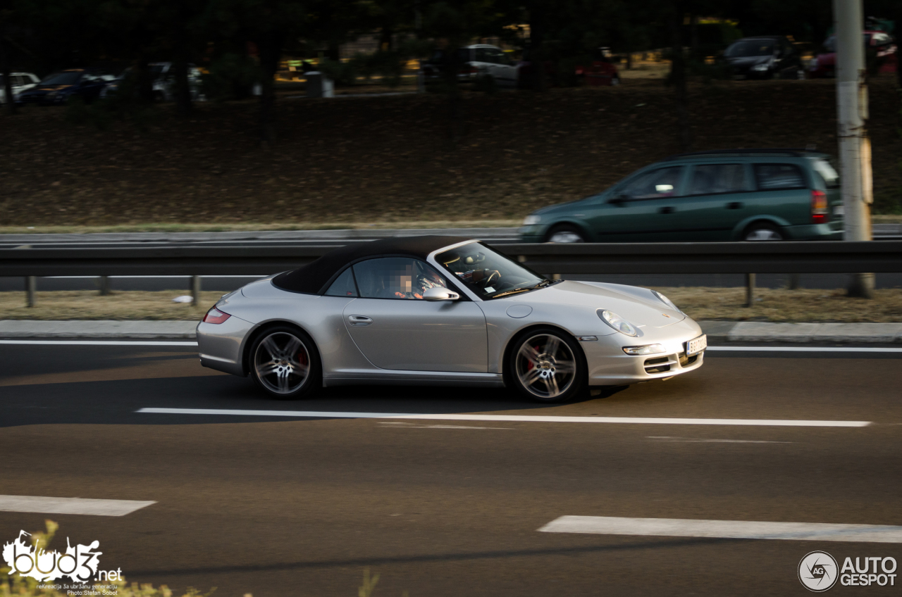 Porsche 997 Carrera 4S Cabriolet MkI