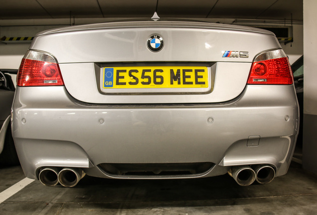 BMW M5 E60 2005