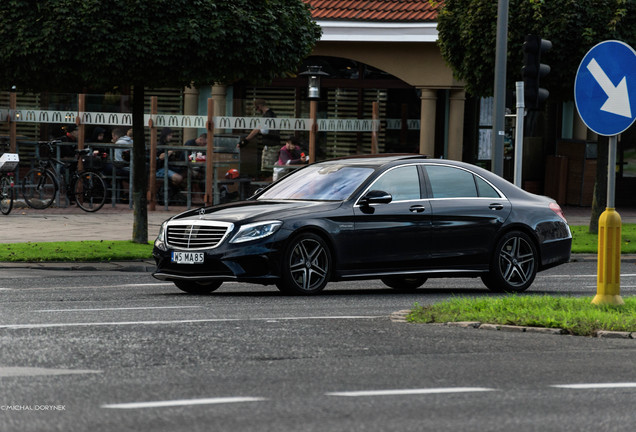 Mercedes-Benz S 63 AMG V222