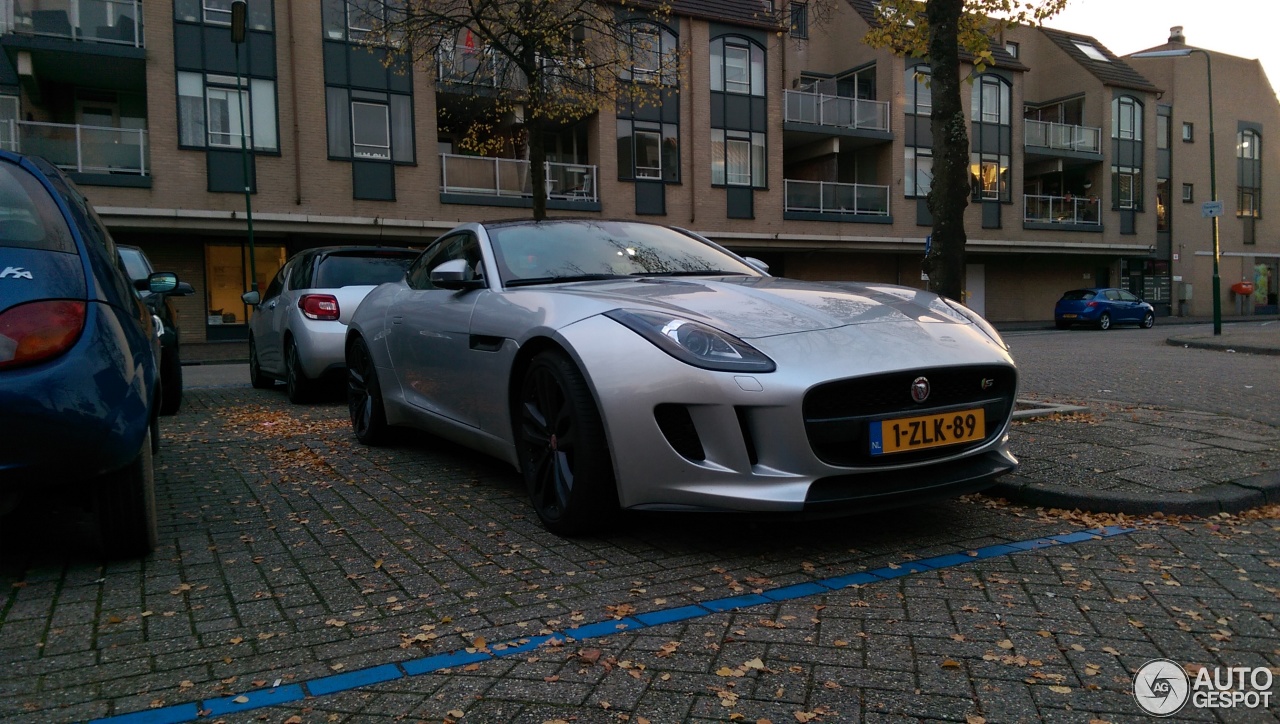 Jaguar F-TYPE S Coupé