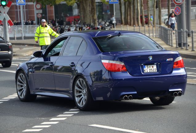 BMW M5 E60 2007