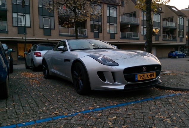 Jaguar F-TYPE S Coupé