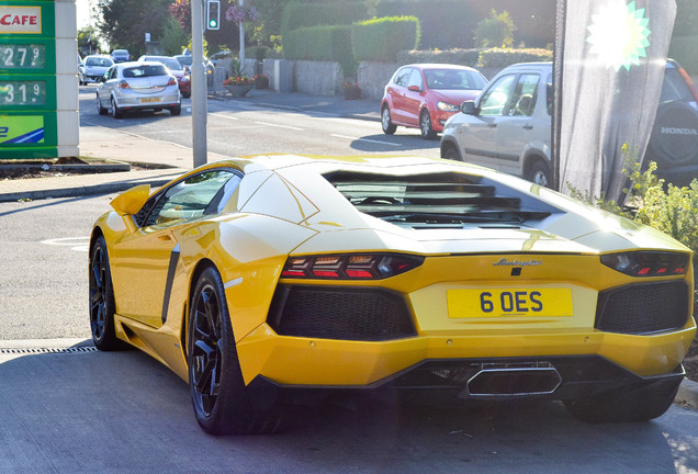 Lamborghini Aventador LP700-4