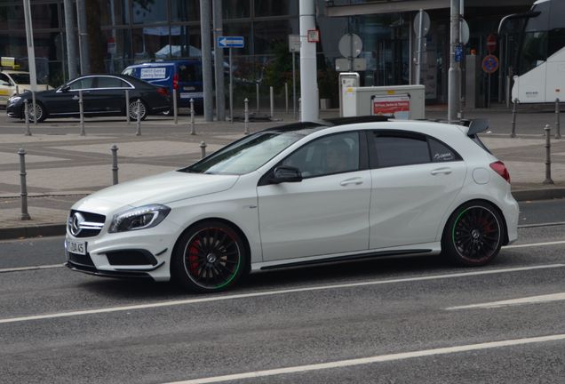 Mercedes-Benz A 45 AMG