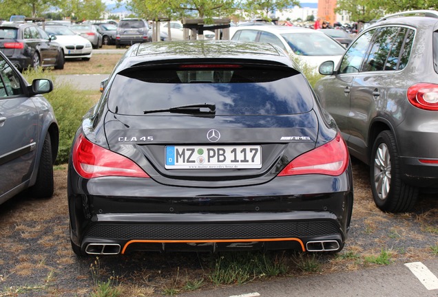 Mercedes-Benz CLA 45 AMG Shooting Brake OrangeArt Edition