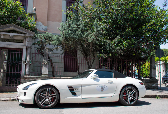 Mercedes-Benz SLS AMG Roadster