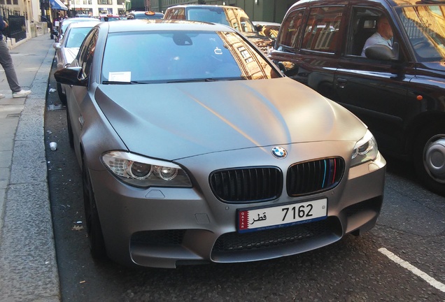 BMW M5 F10 2011