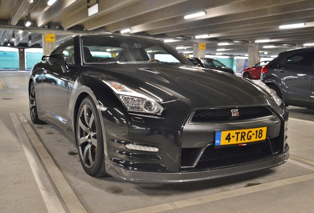 Nissan GT-R 2014