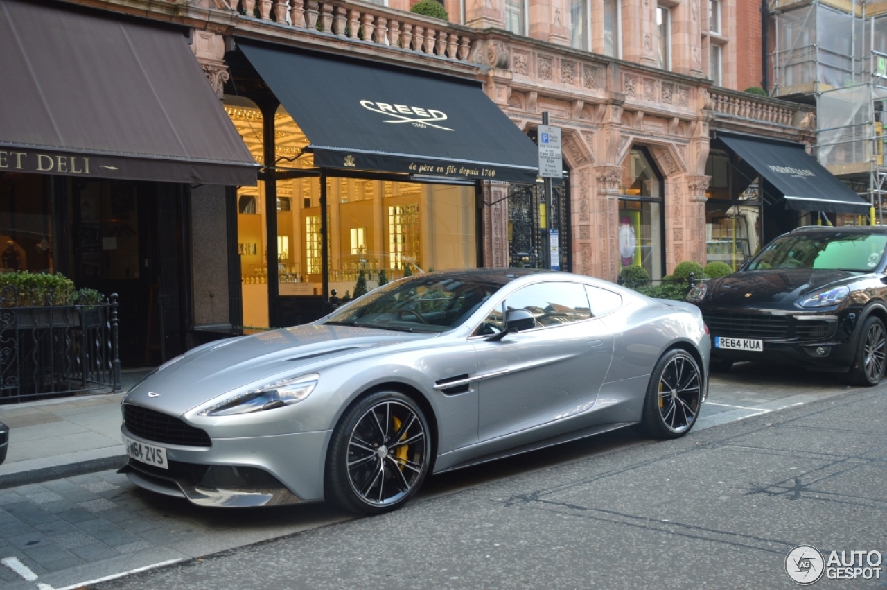 Aston Martin Vanquish 2013