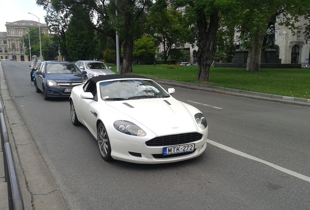 Aston Martin DB9 Volante