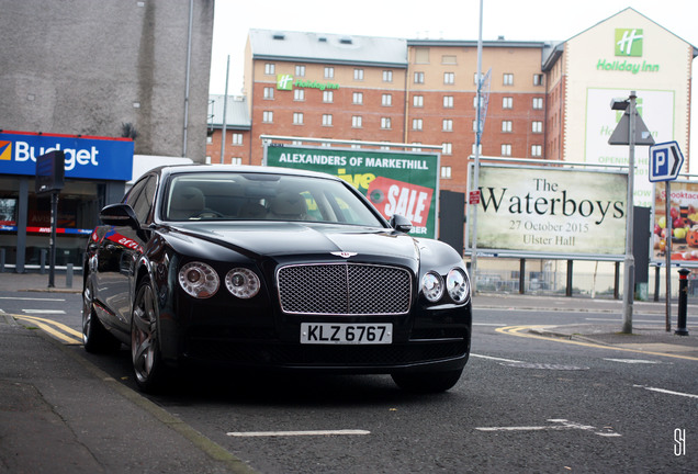 Bentley Flying Spur V8