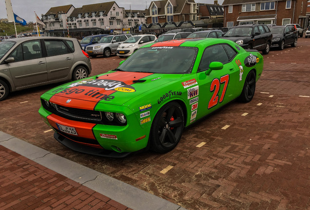 Dodge Challenger SRT-8