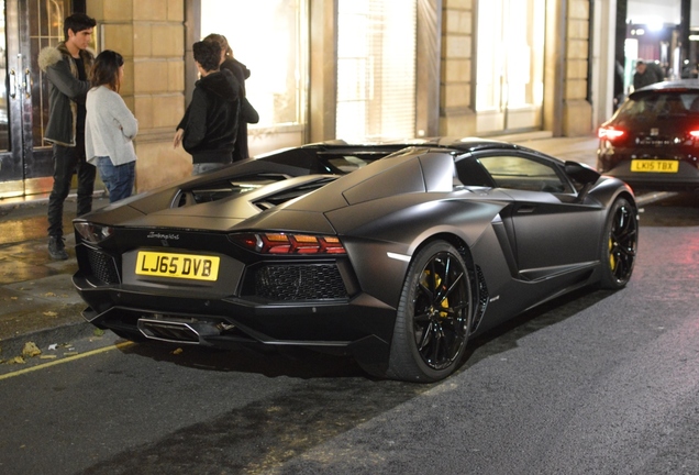 Lamborghini Aventador LP700-4 Roadster