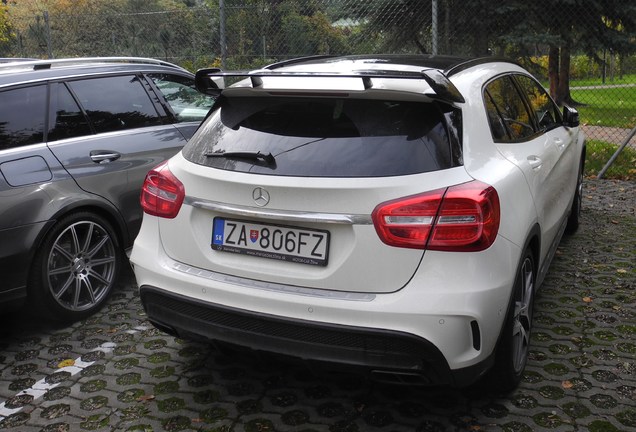 Mercedes-Benz GLA 45 AMG X156