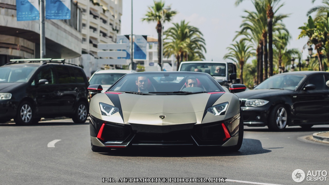 Lamborghini Aventador LP700-4 Roadster