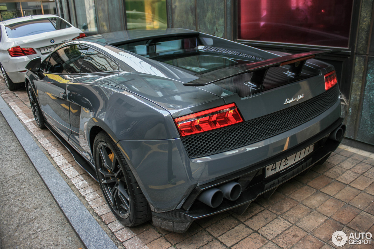 Lamborghini Gallardo LP570-4 Superleggera Edizione Tecnica