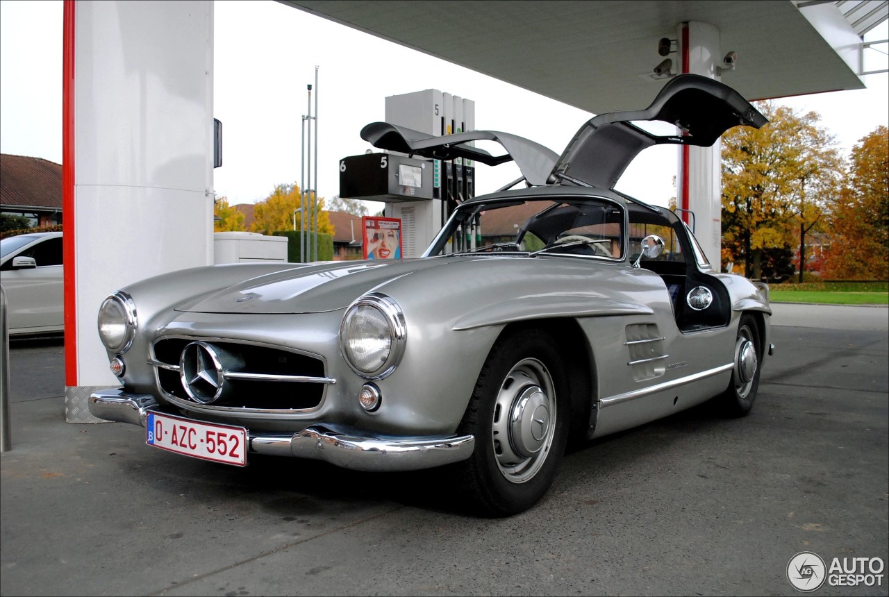 Mercedes-Benz 300SL Gullwing