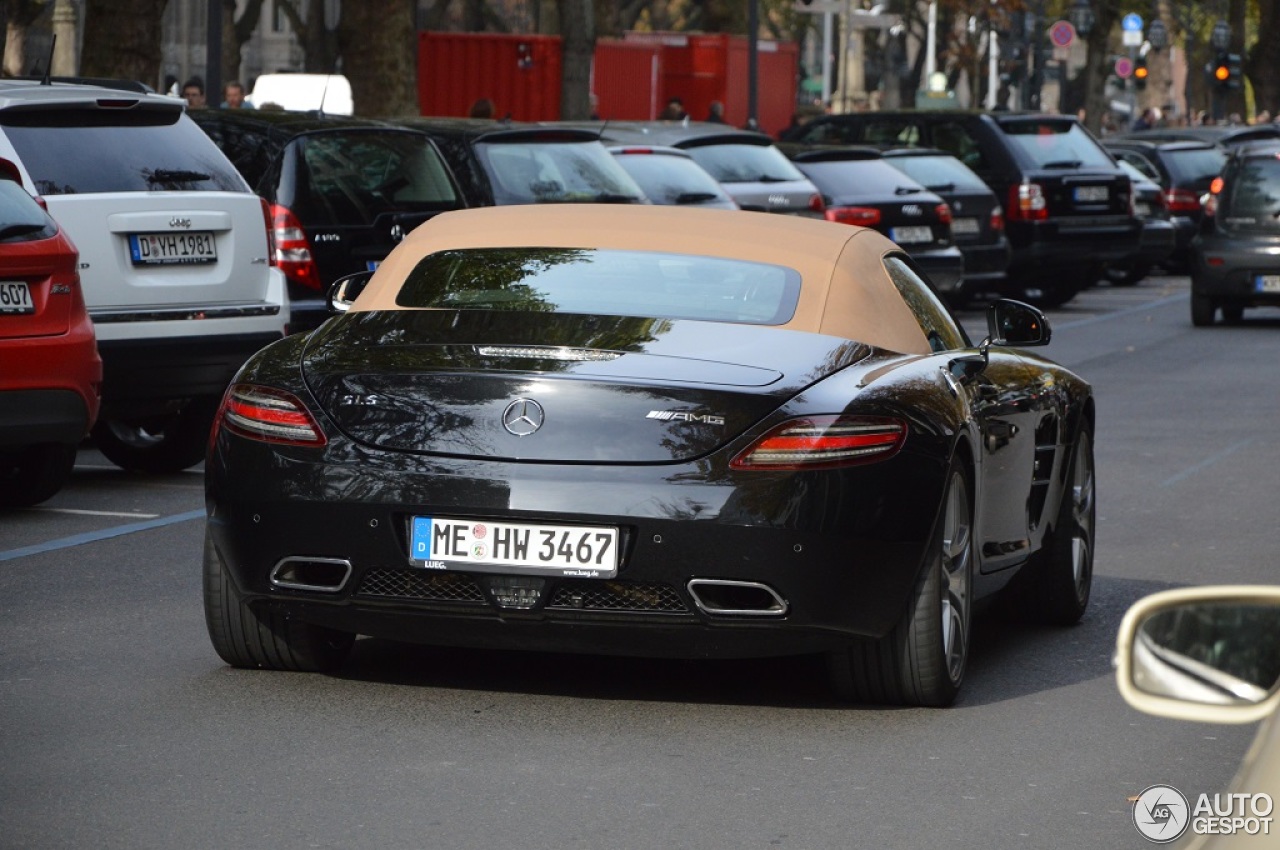 Mercedes-Benz SLS AMG Roadster