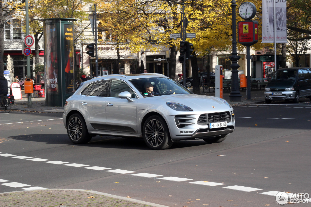 Porsche 95B Macan Turbo