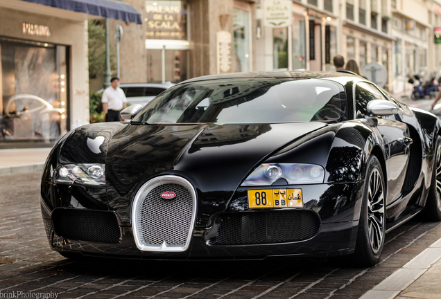 Bugatti Veyron 16.4 Sang Noir