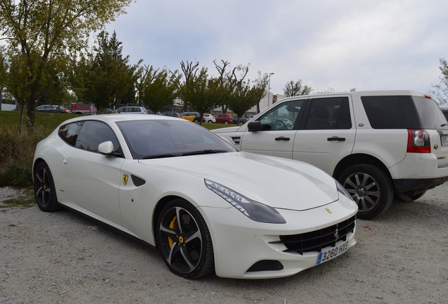 Ferrari FF