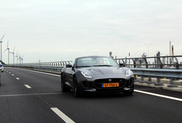 Jaguar F-TYPE S AWD Convertible