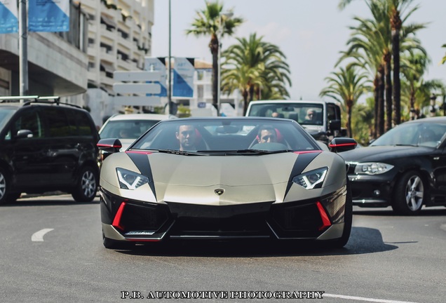 Lamborghini Aventador LP700-4 Roadster