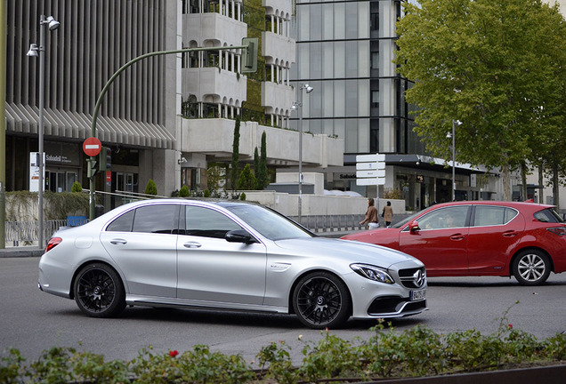 Mercedes-AMG C 63 W205